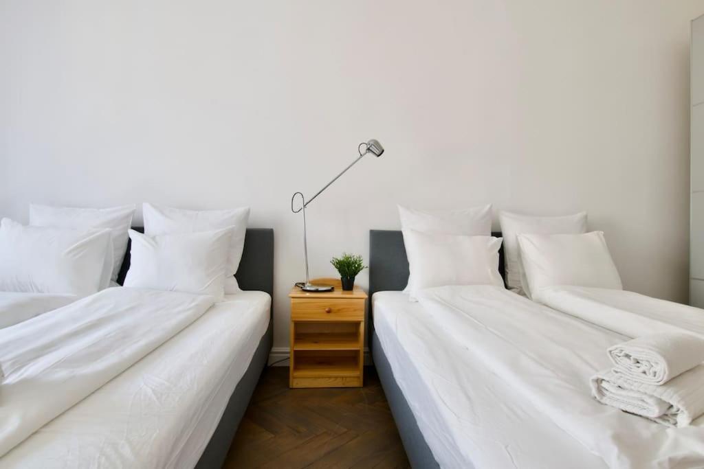 Premium Apartment By Hi5- Anker Apartment Budapeşte Dış mekan fotoğraf