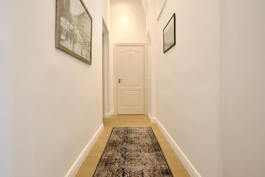 Premium Apartment By Hi5- Anker Apartment Budapeşte Dış mekan fotoğraf
